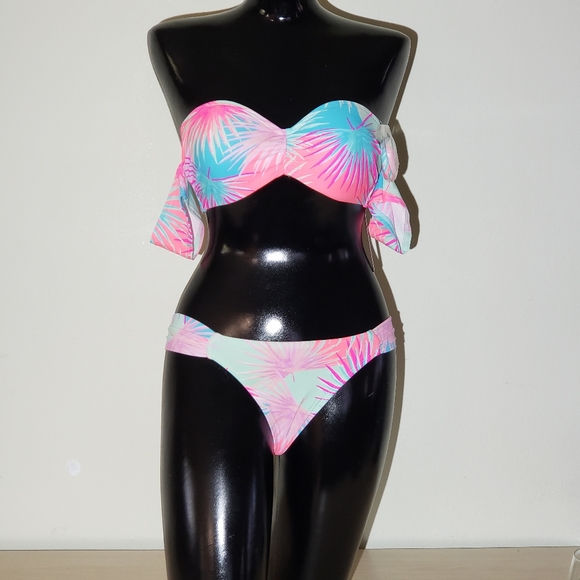 🌷Xhilaration bikini top bra size D/DD - Picture 5 of 6